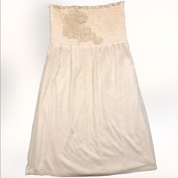 NWOT Maurices Super Cute Summer Strapless Speckled w/Floral Design on Front - Picture 2 of 6